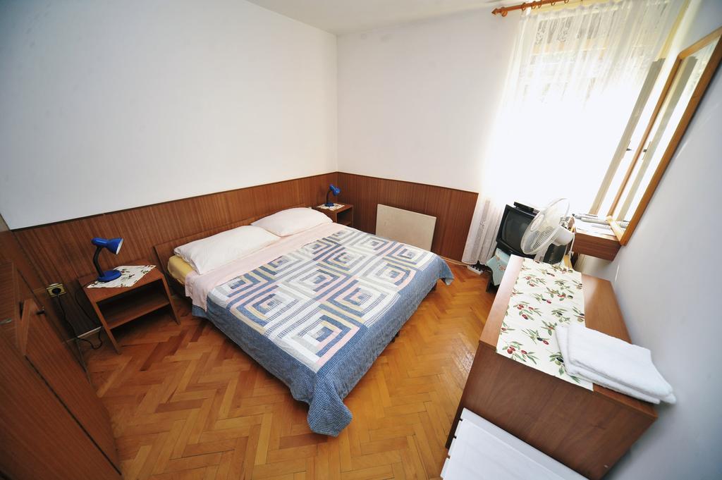 Rooms Novakovic Opatija Oda fotoğraf